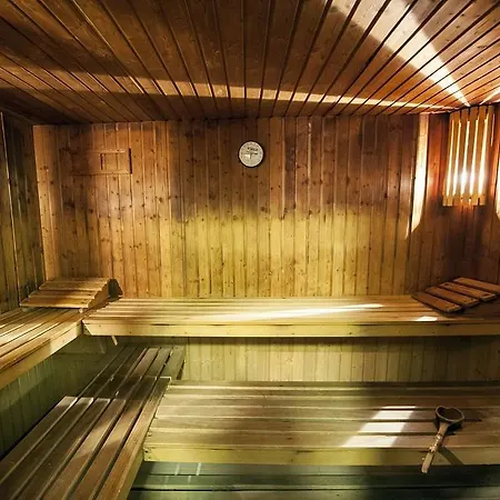 Caldaria Y Balneario 酒店 4*